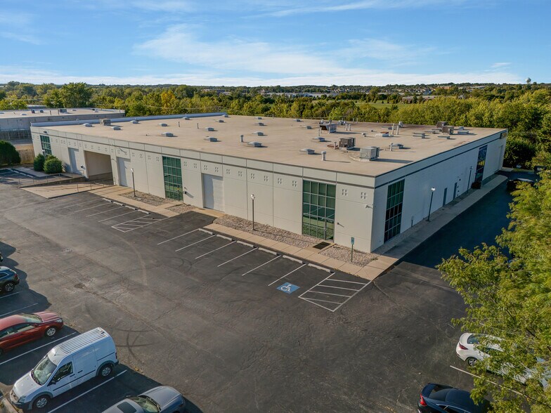 More Photos Of 10410-10426 163rd Pl, Orland Park Manufacturing For Sale