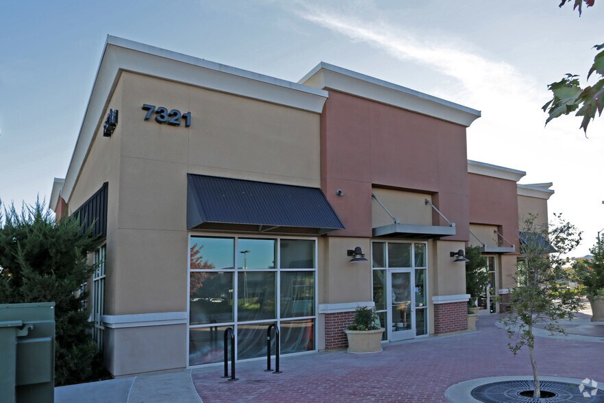 More Photos Of 7431 W Stockton Blvd, Sacramento Freestanding For Lease