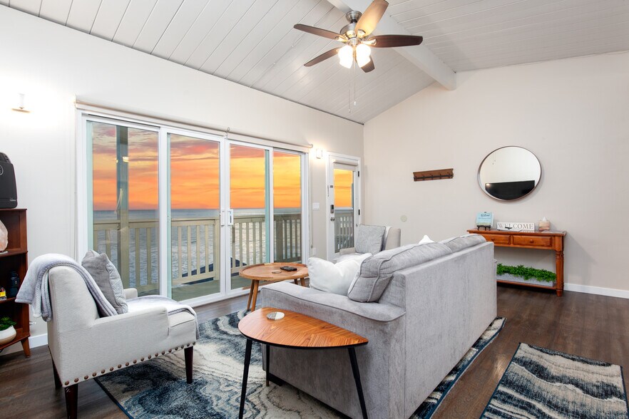 More Photos Of 1476-80 Pescadero Dr, San Diego Apartments For Sale