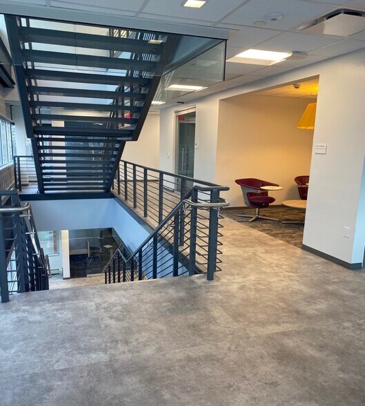 More Photos Of 2 Lyon Pl, White Plains Loft Creative Space For Lease