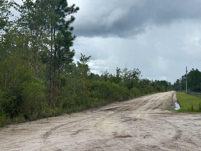 More Photos Of Noah Raulerson Road, Sanderson Land For Sale