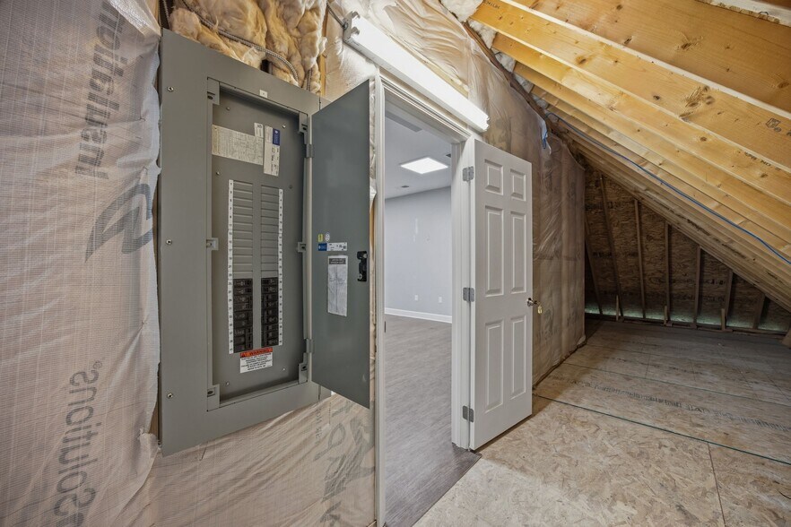 More Photos Of 7385 Applegate Ln, Chattanooga Medical For Lease