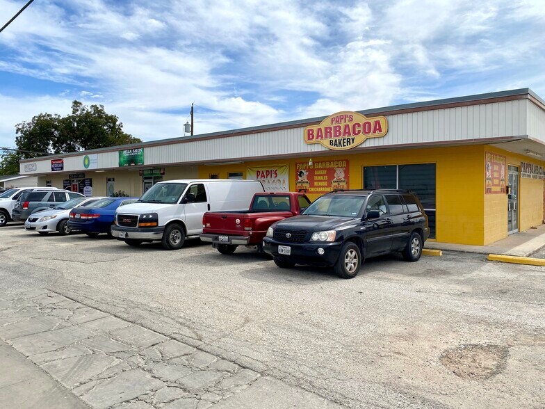 Primary Photo Of 266 Harwood Dr, San Antonio General Retail For Lease