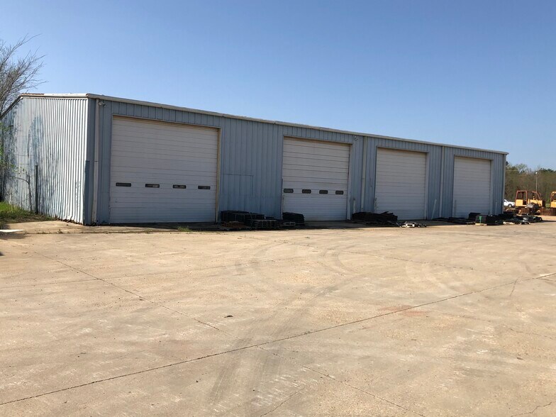 More Photos Of 246-248 N Pearson Rd, Jackson Warehouse For Lease