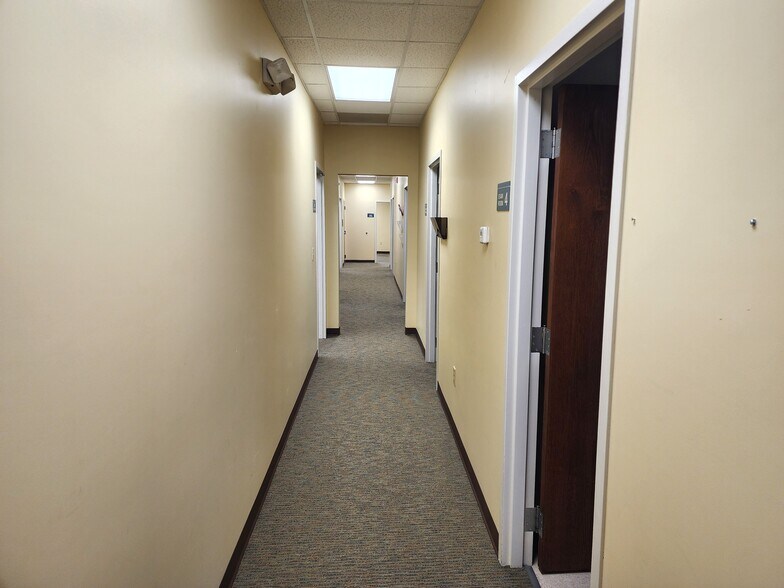 More Photos Of 436 Hadley St, Mount Airy Healthcare For Sale