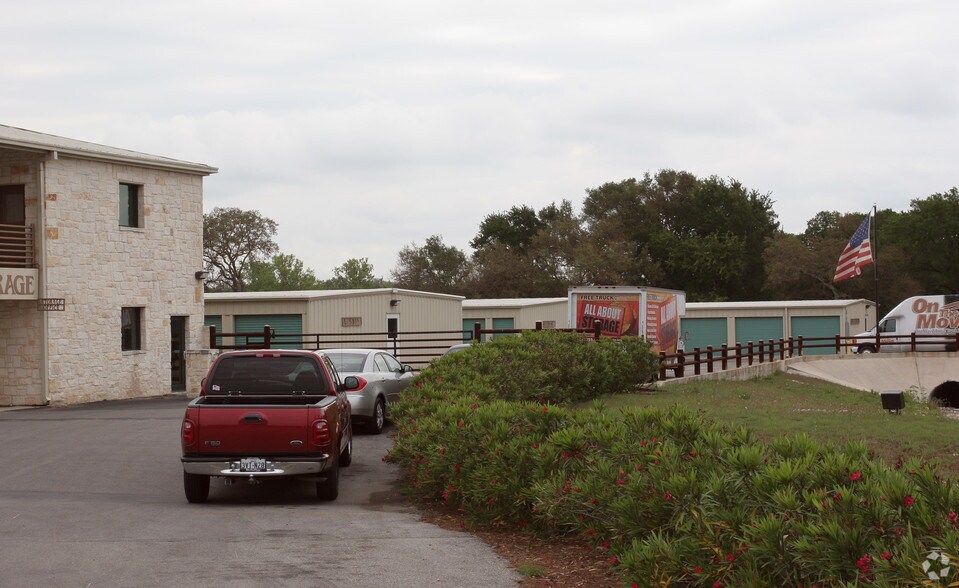 More Photos Of 29620 W IH-10, Boerne Self Storage For Lease
