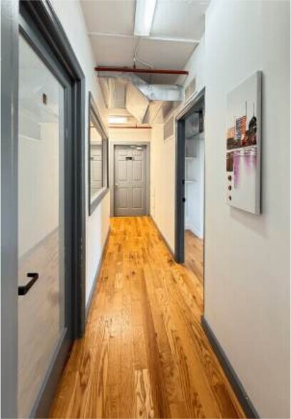 More Photos Of 527 Court St, Brooklyn Apartments For Lease