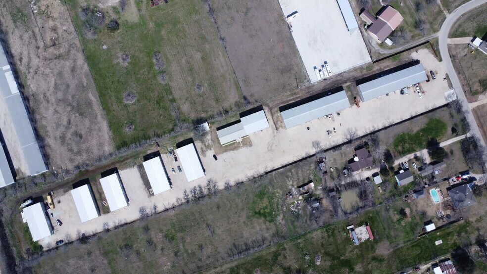 More Photos Of 4632 CR 617, Alvarado Industrial For Lease