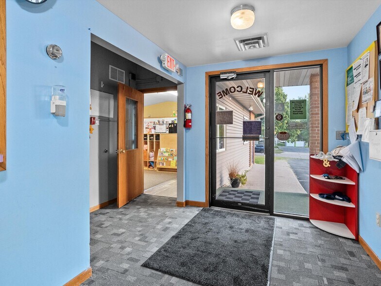 More Photos Of 1017 Laurel St, Marshfield Daycare Center For Sale