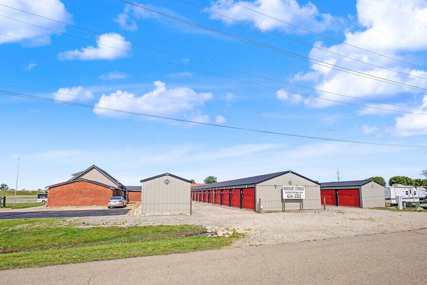 More Photos Of 2102 N Outer Dr, Dexter Office For Sale