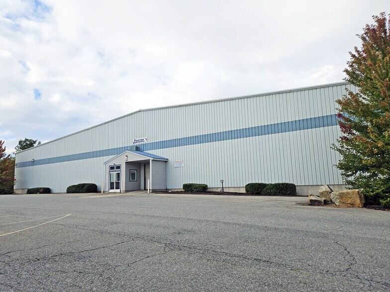 More Photos Of 142 State Route 111, Hampstead Freestanding For Sale