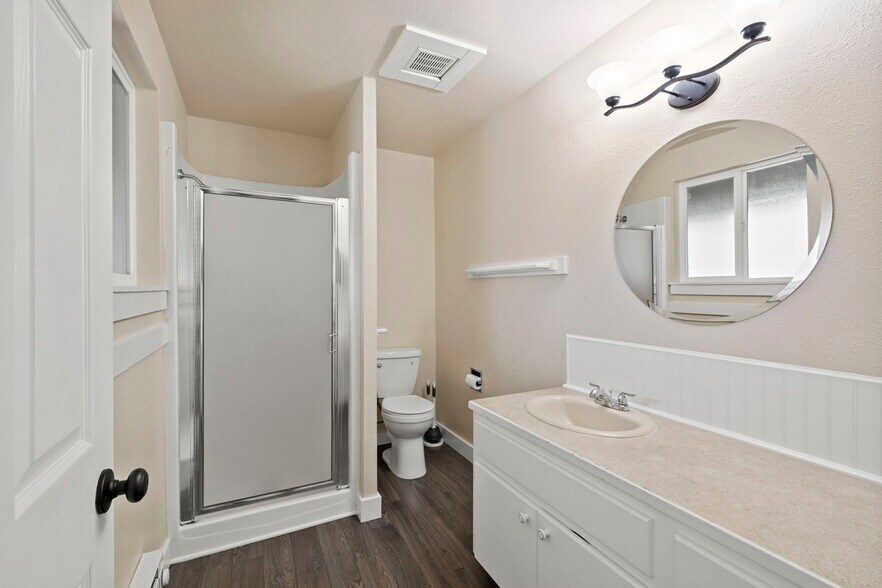 More Photos Of 3201 S 43rd St, Tacoma Specialty For Sale