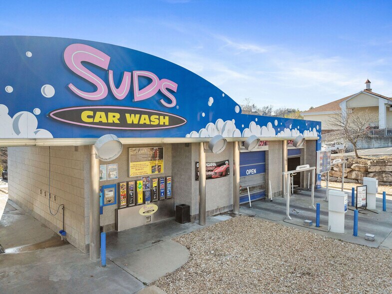 More Photos Of 2876 Green Mountain Dr, Branson Carwash For Sale