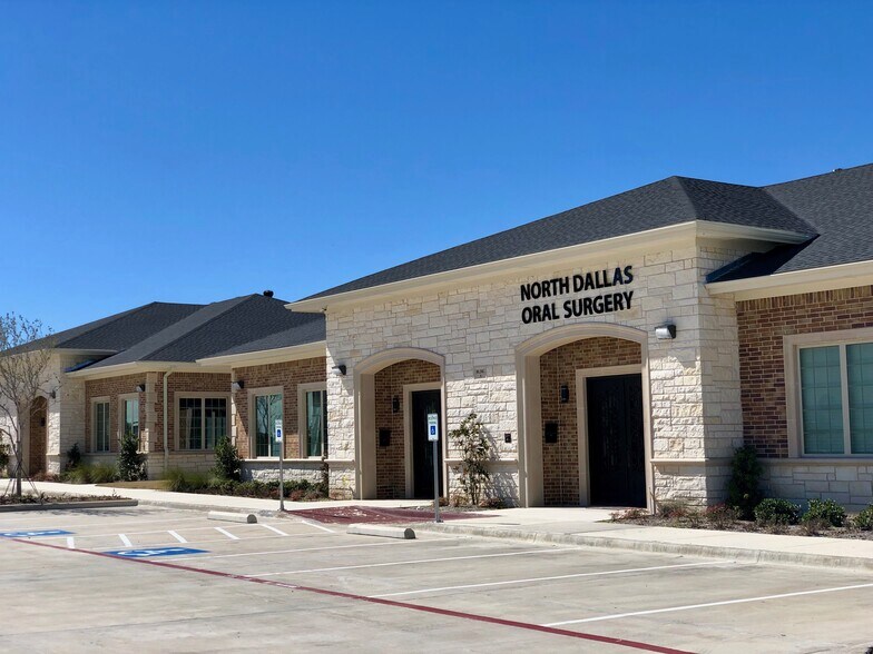 More Photos Of 975 W Exchange Pky, Allen Unknown For Lease