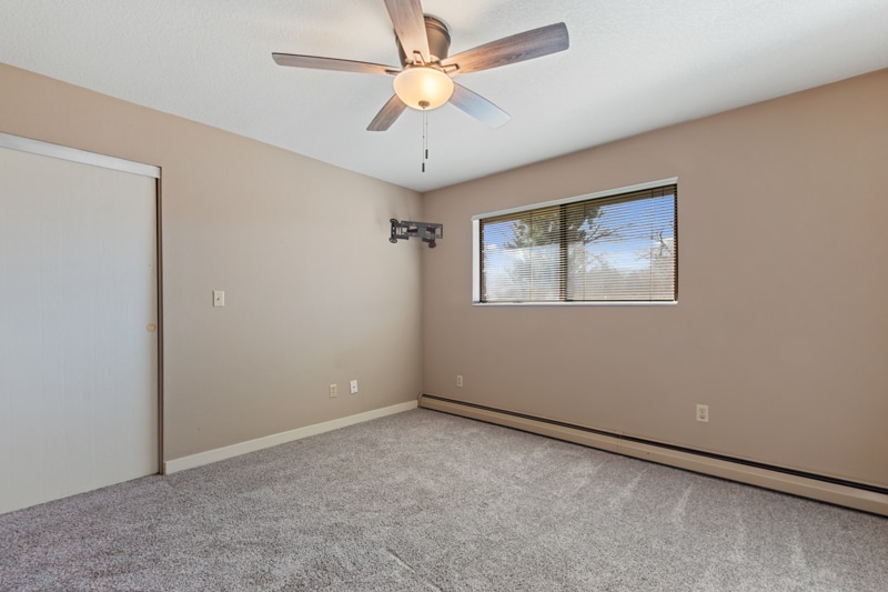 More Photos Of 13905 Old Virginia Rd, Reno Flex For Sale