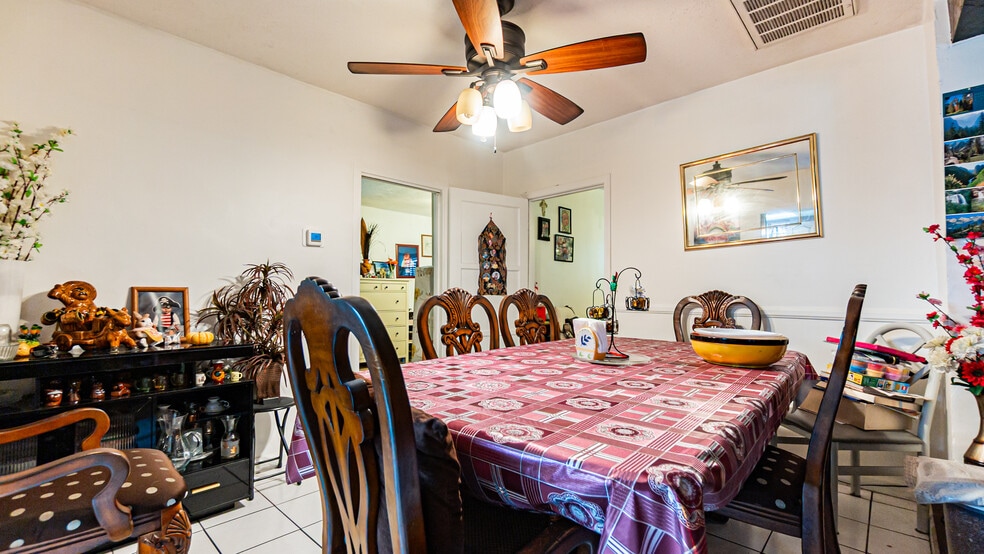 More Photos Of 4656 Floral Dr, Los Angeles Industrial For Sale