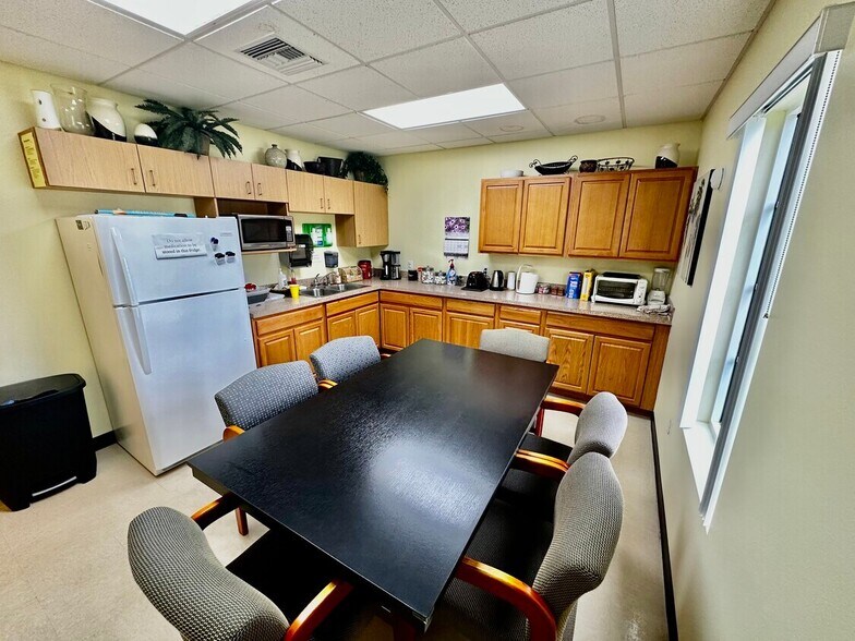 More Photos Of 1019 Harvin Way, Rockledge Medical For Lease