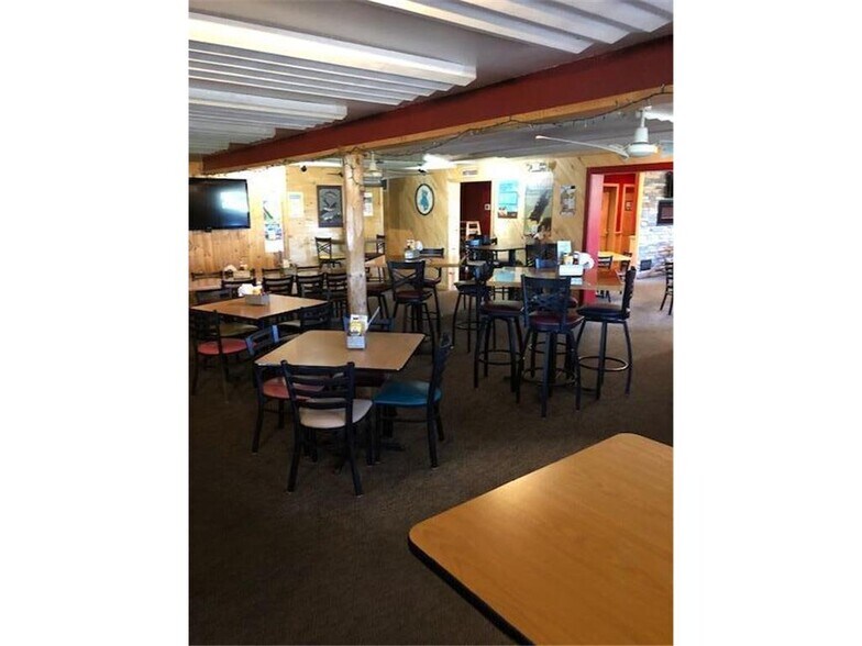 More Photos Of 26838 US Highway 169, Aitkin Restaurant For Sale