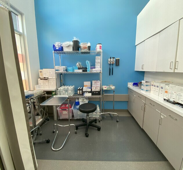 More Photos Of 1600 Market St, San Francisco Apartments For Lease