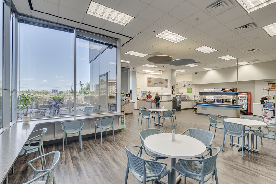 More Photos Of 10000 N Central Expy, Dallas Office Residential For Lease