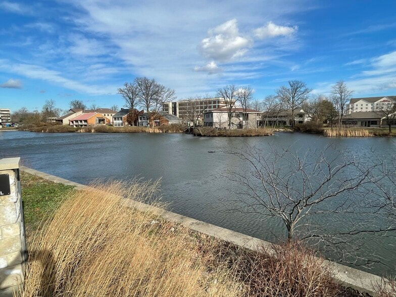 More Photos Of 4780 Cornell Rd, Cincinnati Movie Theatre For Sale