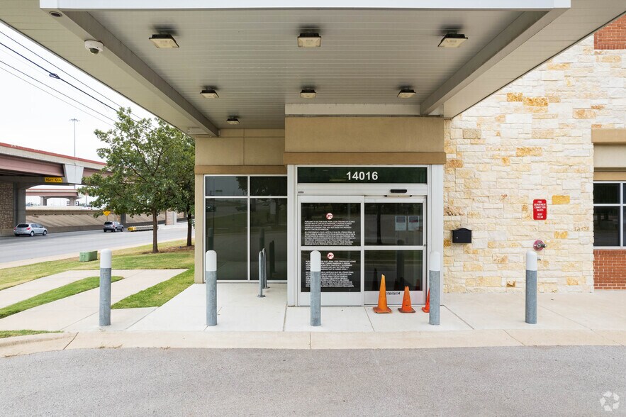More Photos Of 14016 N Highway 183, Austin Medical For Sale