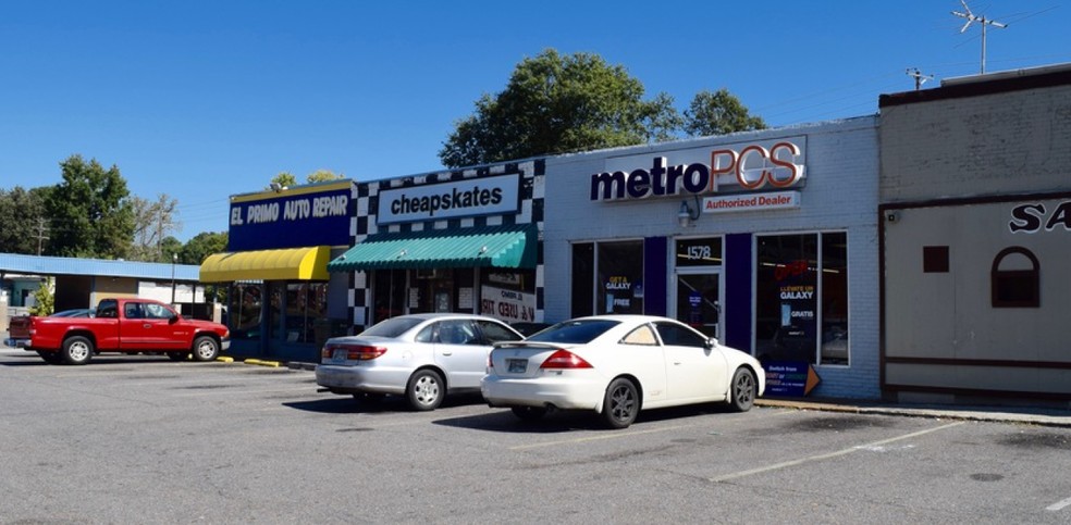 Primary Photo Of 1578 Getwell Rd, Memphis Storefront For Sale