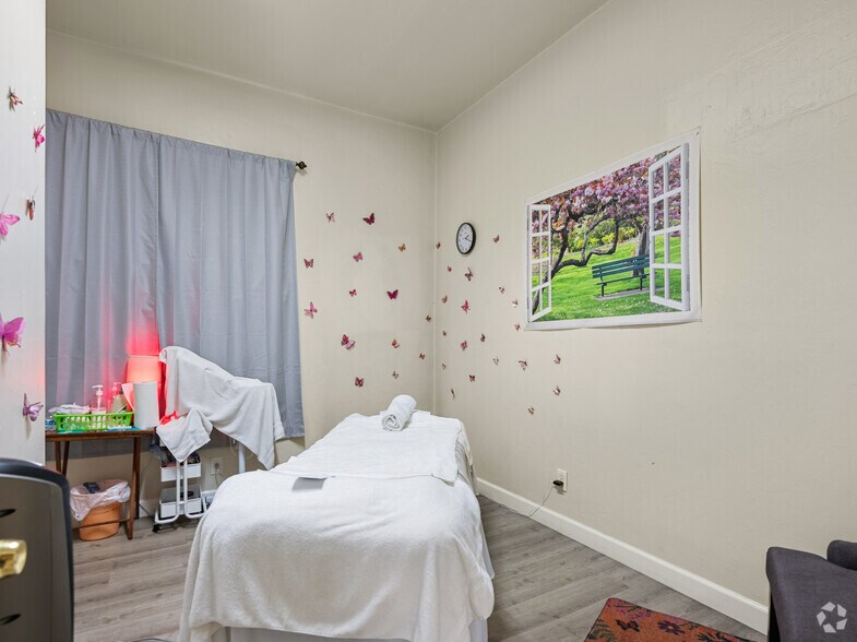 More Photos Of 652-670 E Santa Clara St, San Jose Medical For Sale