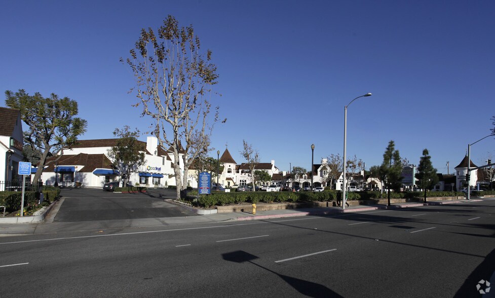 Primary Photo Of 13011-13051 Newport Ave, Tustin Unknown For Lease