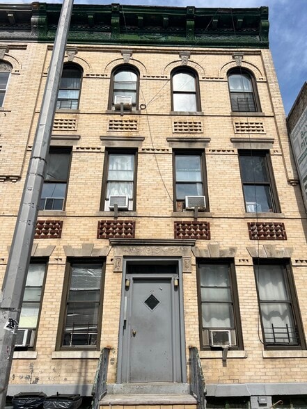 Primary Photo Of 437 Bay Ridge Ave, Brooklyn Apartments For Sale