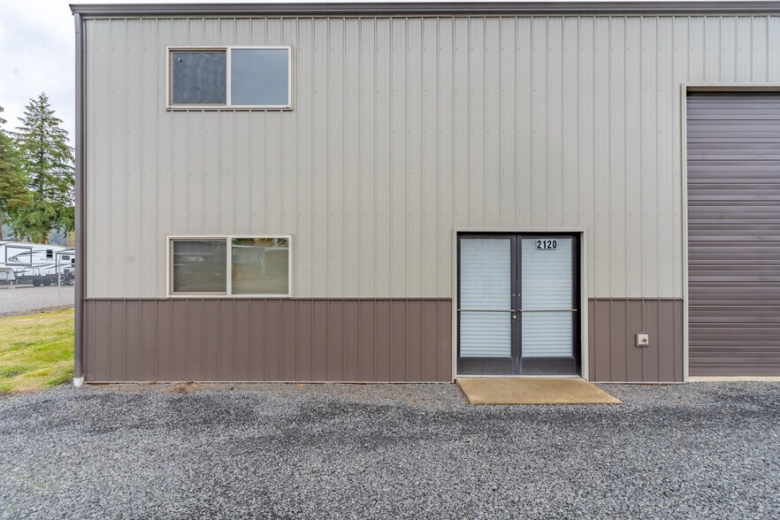 More Photos Of 2120 Apple Loop, Lyons Industrial For Sale