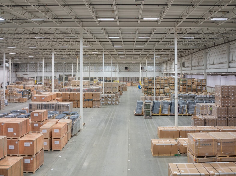 More Photos Of 108 Monticello Rd, Weaverville Manufacturing For Lease