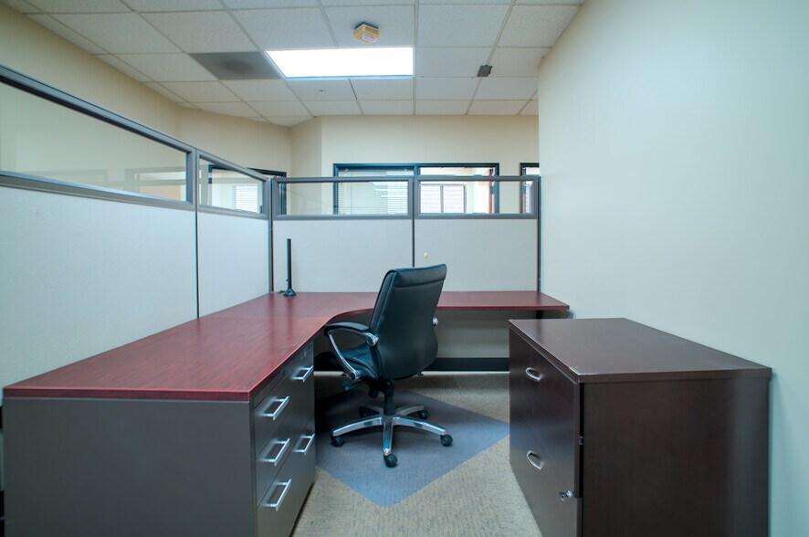 More Photos Of 1611 E 4th St, Santa Ana Loft Creative Space For Lease