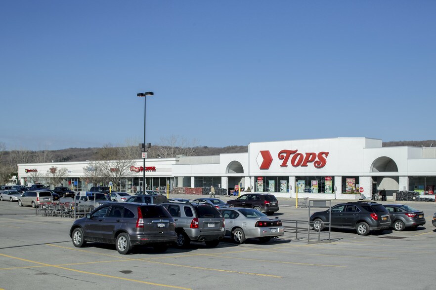 More Photos Of 2382 State Route 19 N, Warsaw Unknown For Lease