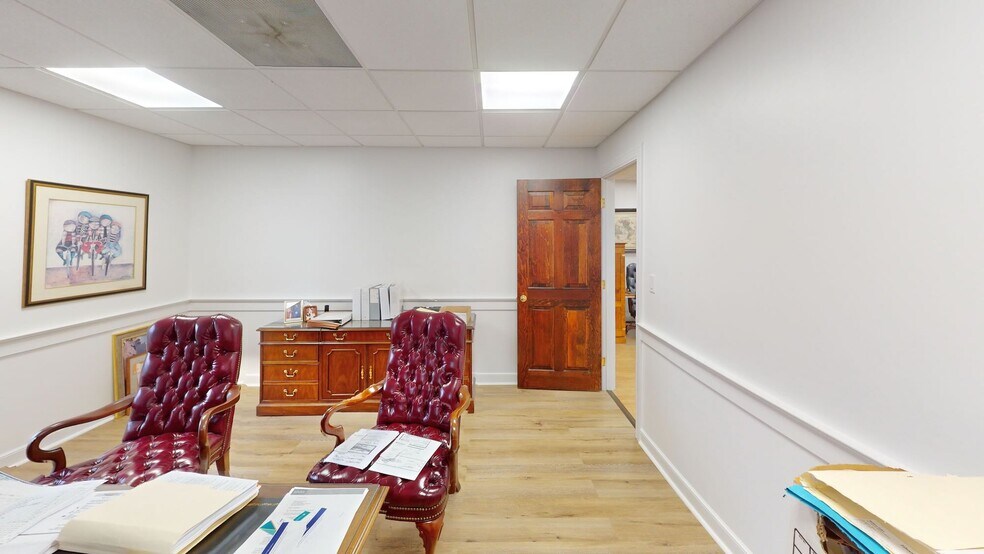 More Photos Of 105 Chestnut St, Needham Medical For Sale