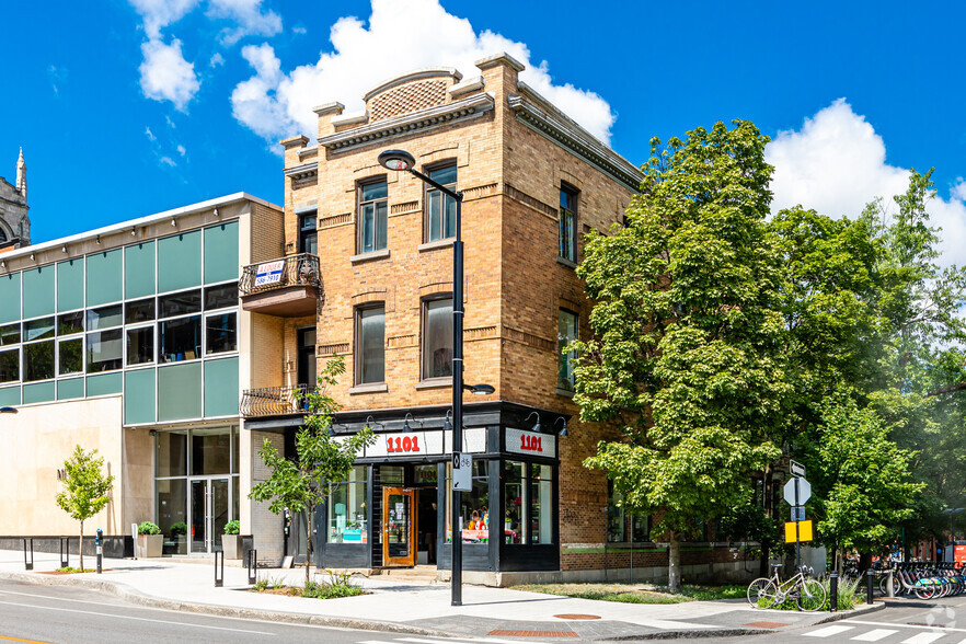 Primary Photo Of 1101 Av Laurier O, Montréal Storefront Retail Residential For Lease