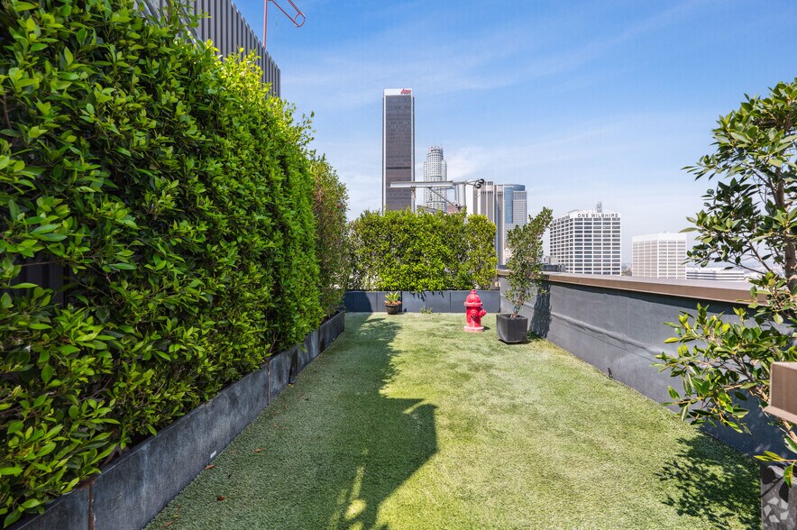 More Photos Of 801 S Hope St, Los Angeles Apartments For Lease