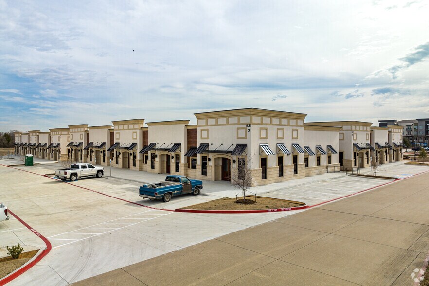 More Photos Of 931 S. Highway 121, Allen Medical For Sale