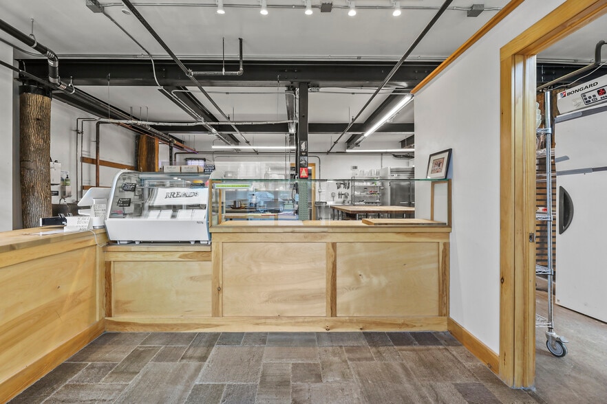 More Photos Of 198 Main St, Great Barrington Freestanding For Sale