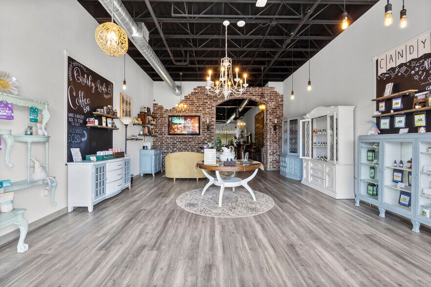More Photos Of 525 Woodland Square Blvd, Conroe Coworking Space