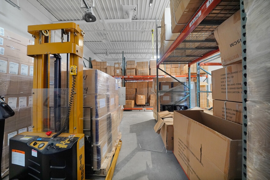 More Photos Of 4130 44th St SE, Grand Rapids Office For Sale