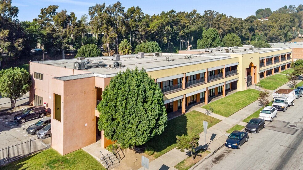 More Photos Of 1455 Monterey Pass Rd, Monterey Park Office Residential For Lease