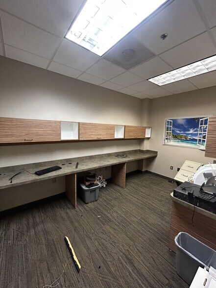 More Photos Of 7625 Maple Lawn Blvd, Fulton Medical For Sale