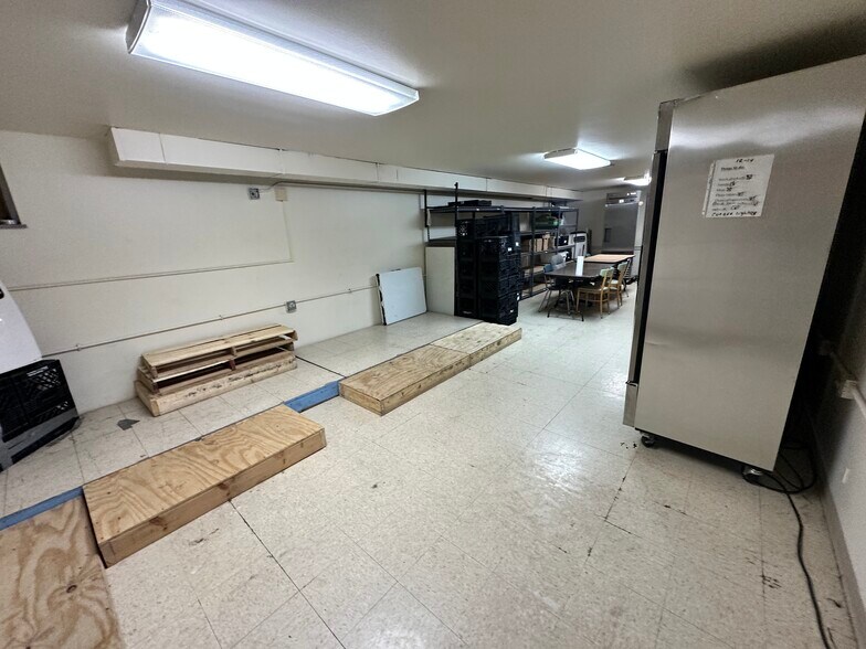 More Photos Of 1400 S Austin Blvd, Cicero Shelter For Sale