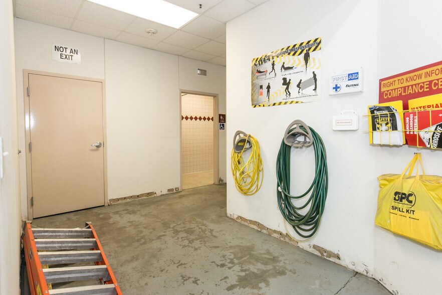More Photos Of 1225 Timberlane Dr, Sauk Centre General Retail For Sale