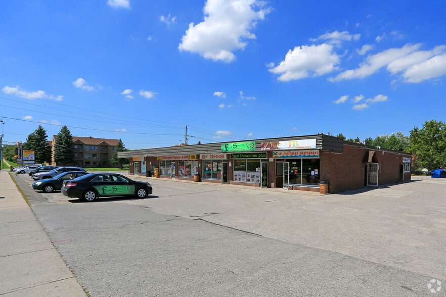 More Photos Of 110 Little Ave, Barrie Storefront Retail Office For Lease