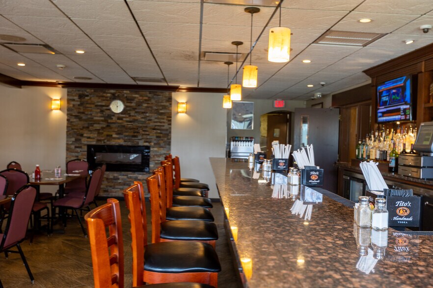 More Photos Of 2771 Scottsville Rd, Scottsville Restaurant For Sale