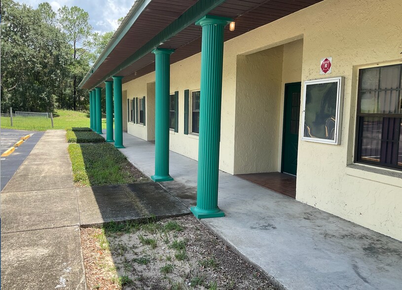 More Photos Of 16455 E Highway 40, Silver Springs Medical For Lease