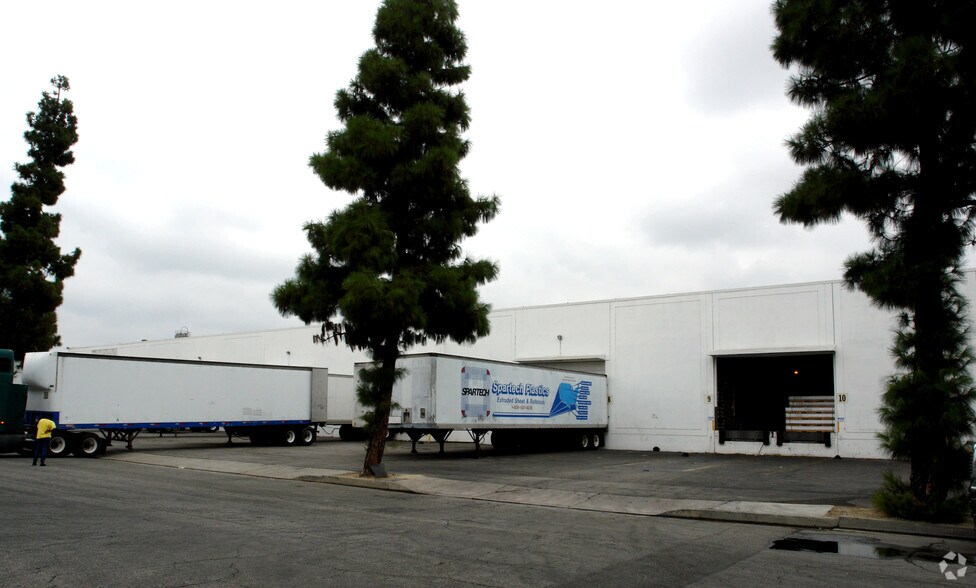More Photos Of 14301 Gannet St, La Mirada Industrial For Sale