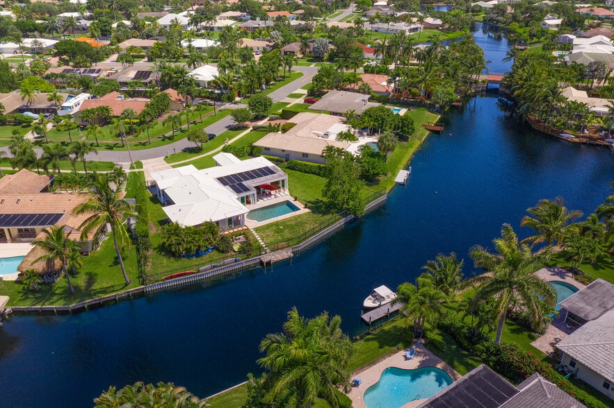 More Photos Of 1768 Tudor Rd, North Palm Beach Specialty For Sale
